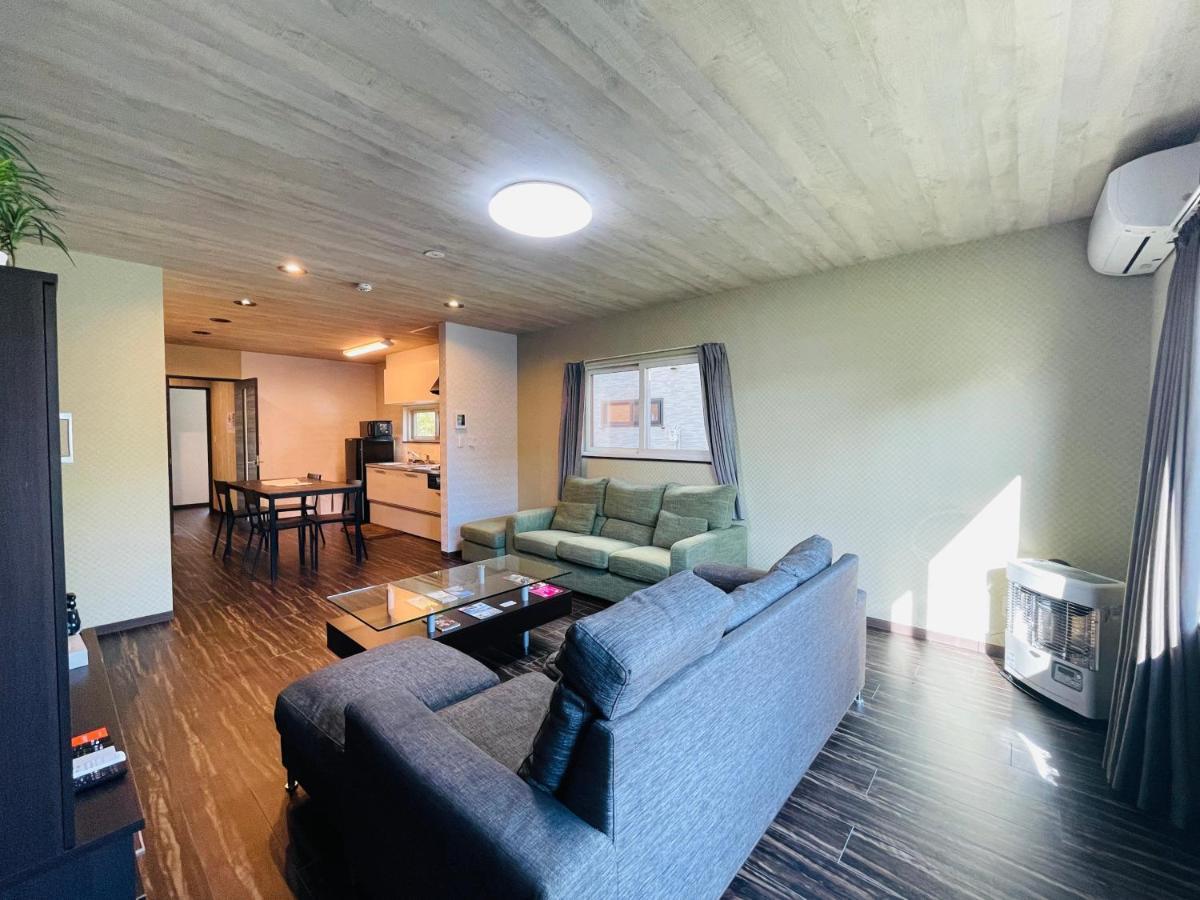 Niseko Hotel Kiraku Kou Экстерьер фото